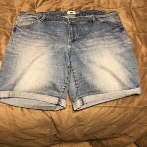 Women’s jean shorts
